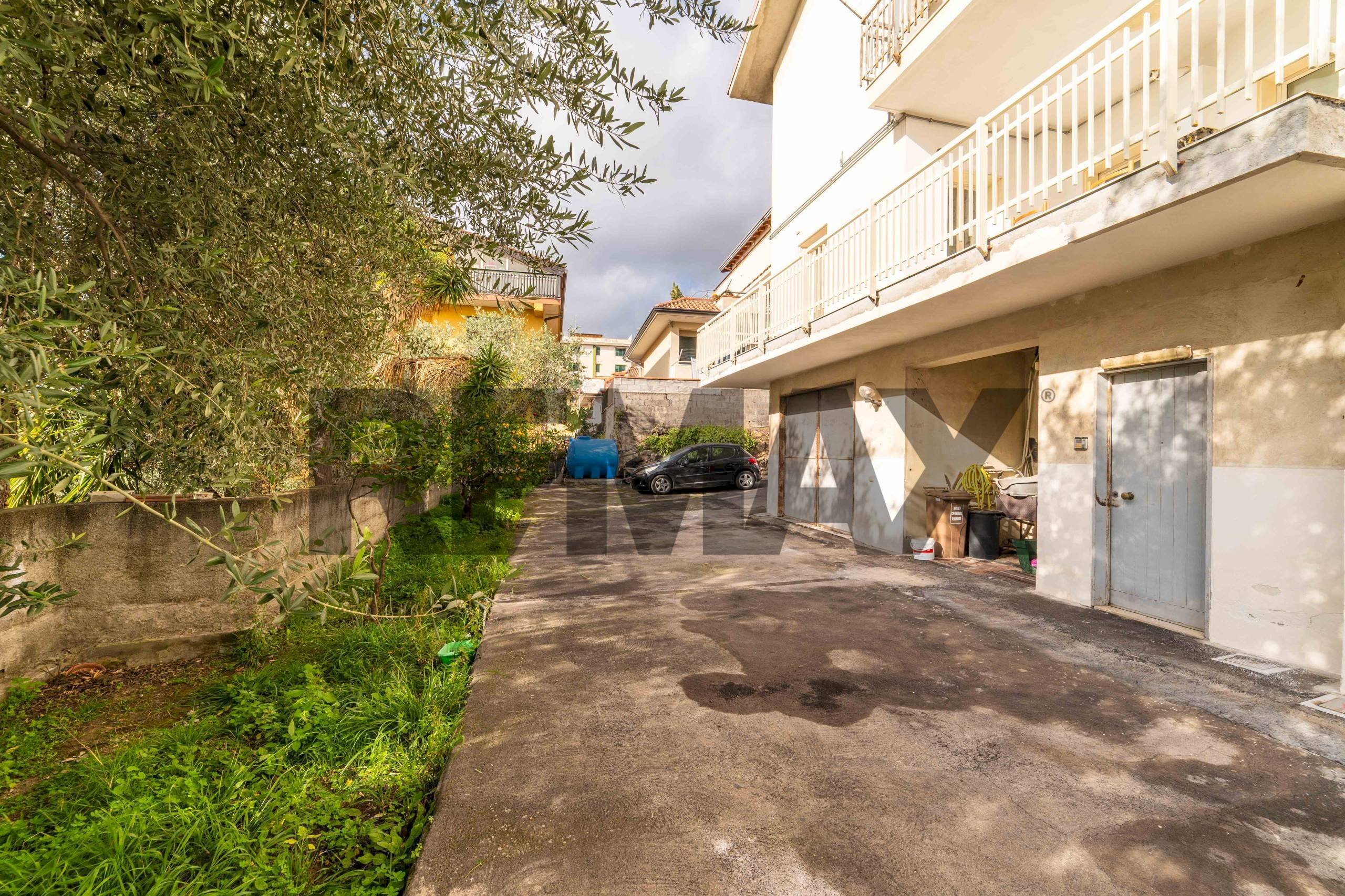 Edificio all\'aperto - Four-room apartment Via Peppino Impastato
26, Catania - photo 3