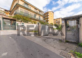 Edificio all\'aperto - Four-room apartment Via Peppino Impastato
 
26, Catania - photo 2