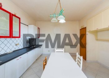 Cucina - Four-room apartment Via Peppino Impastato
 
26, Catania - photo 5