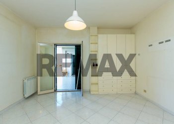 Stanza vuota - Four-room apartment Via Peppino Impastato
 
26, Catania - photo 9