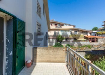 Balcone - Four-room apartment Via Peppino Impastato
 
26, Catania - photo 13