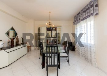 Sala da pranzo - Four-room apartment Via Peppino Impastato
 
26, Catania - photo 25