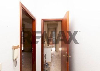 Hall / corridoio - Four-room apartment Via San Giuseppe San Filippo
 
71, Aci Catena - photo 5
