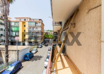 Edificio all\'aperto - Four-room apartment Via San Giuseppe San Filippo
 
71, Aci Catena - photo 9