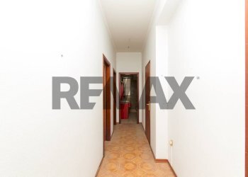 Hall / corridoio - Four-room apartment Via San Giuseppe San Filippo
 
71, Aci Catena - photo 13