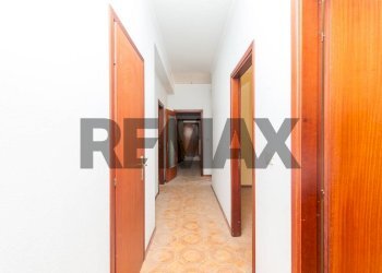 Hall / corridoio - Four-room apartment Via San Giuseppe San Filippo
 
71, Aci Catena - photo 14