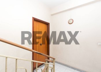 Scale - Four-room apartment Via San Giuseppe San Filippo
 
71, Aci Catena - photo 20