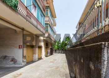 Edificio all\'aperto - Four-room apartment Via San Giuseppe San Filippo
 
71, Aci Catena - photo 26