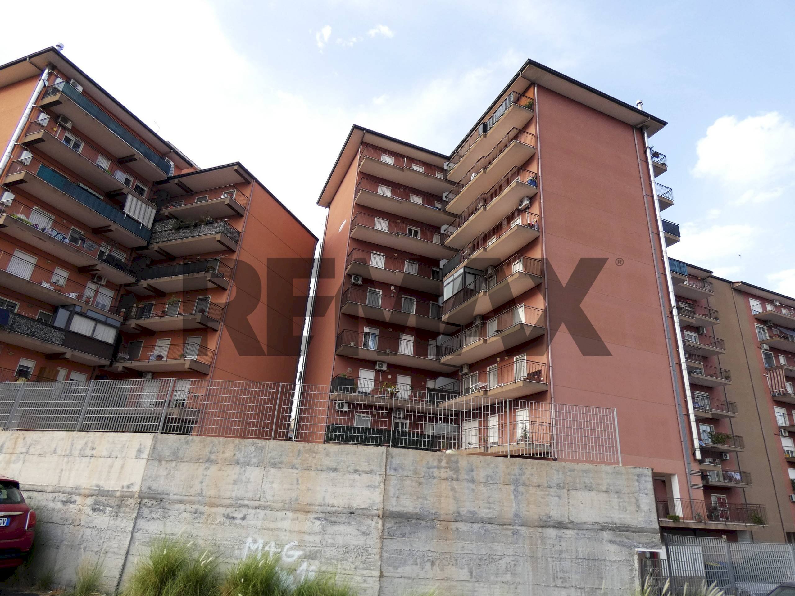 Edificio all\'aperto - Quadrilocale Viale Bummacaro
 
7, Catania - foto 1
