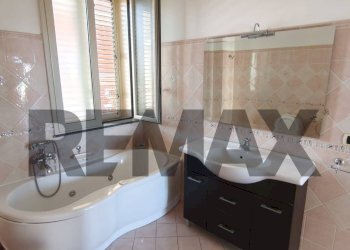 Bagno - Quadrilocale Via Guglielmo Marconi
 
54, Fiumefreddo di Sicilia - foto 18