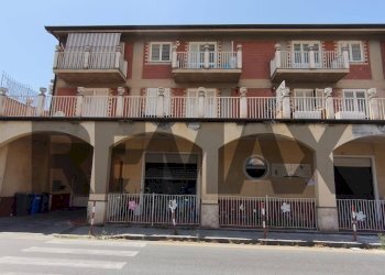 Edificio all\'aperto - Quadrilocale Via Guglielmo Marconi
 
54, Fiumefreddo di Sicilia - foto 19