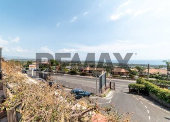 Edificio all\'aperto - Trilocale Via Ceuta
 
8, Aci Catena - foto 23