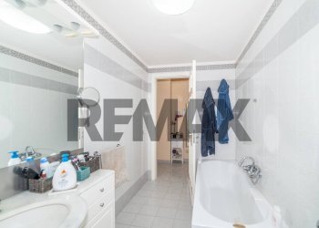 Bagno - Trilocale Via Ceuta
 
8, Aci Catena - foto 10