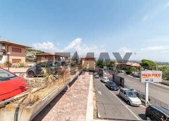 Edificio all\'aperto - Trilocale Via Ceuta
 
8, Aci Catena - foto 24
