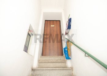 Scale - Apartment Corso Vittorio  Emanuele
 
80, Caltagirone - photo 6