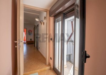 Hall / corridoio - Apartment Corso Vittorio  Emanuele
 
80, Caltagirone - photo 15