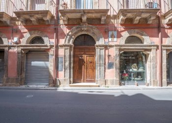Edificio all\'aperto - Apartment Corso Vittorio  Emanuele
 
80, Caltagirone - photo 19