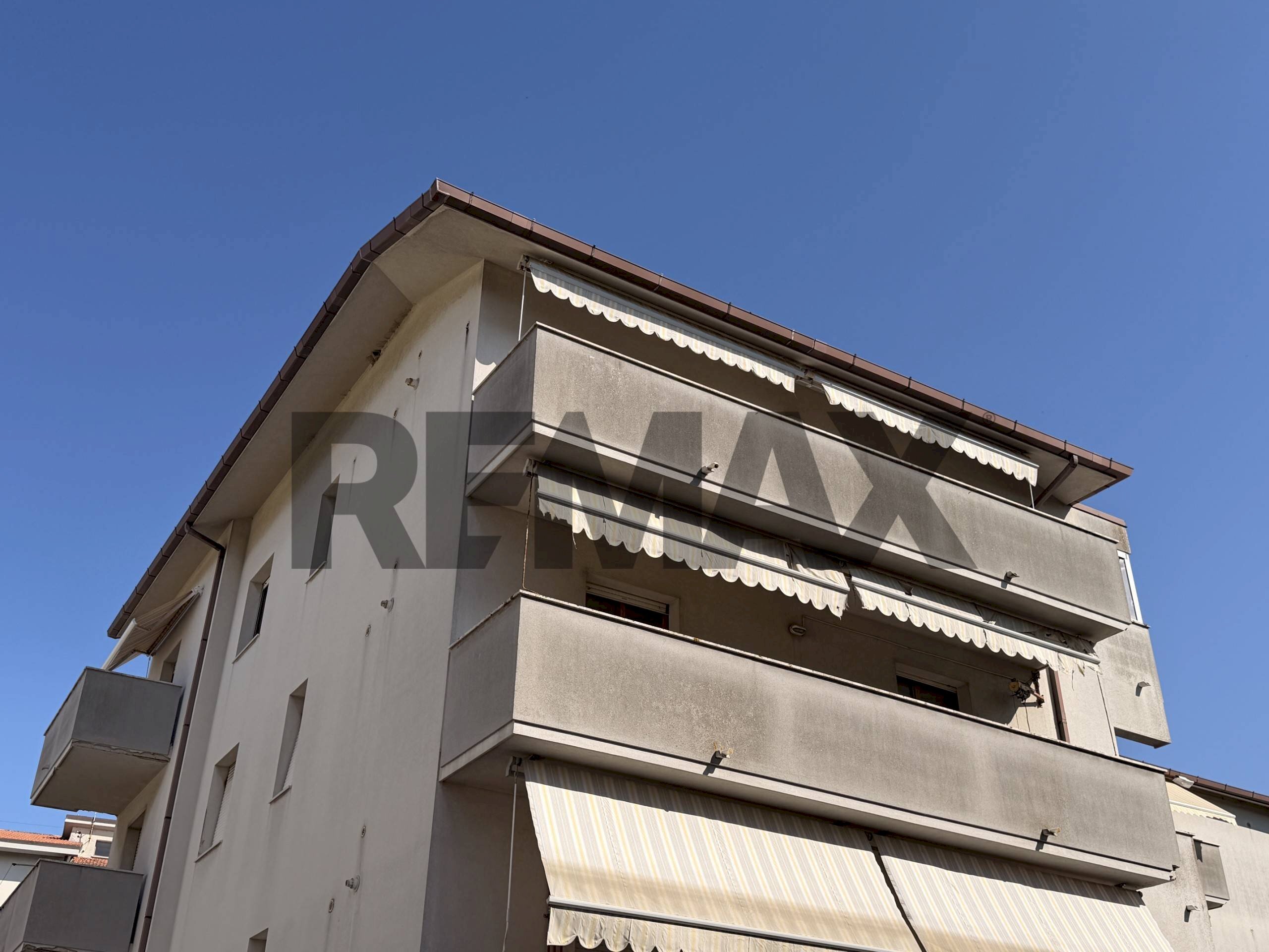 Edificio all\'aperto - Apartment via dante alighieri
20, Montemarciano - photo 3