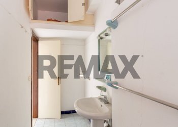 Bagno - Bilocale Via Polifemo
 
3, Aci Castello - foto 10