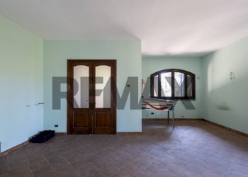 Stanza vuota - Villa Via della Costituzione
 
14, Trecastagni - photo 12