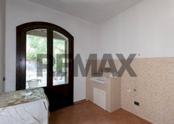Camera / camera da letto - Villa Via della Costituzione
 
14, Trecastagni - photo 20
