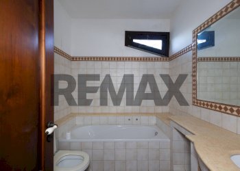 Bagno - Villa Via della Costituzione
 
14, Trecastagni - photo 28