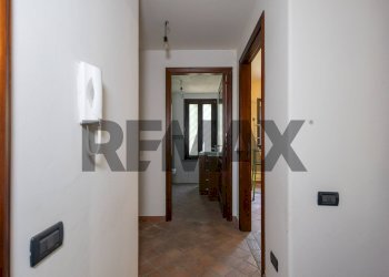 Hall / corridoio - Villa Via della Costituzione
 
14, Trecastagni - photo 30