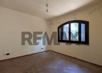 Stanza vuota - Villa Via della Costituzione
 
14, Trecastagni - photo 33