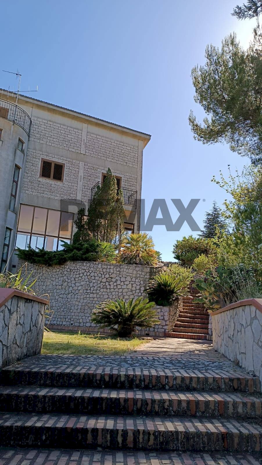 Edificio all\'aperto - Villa Contrada Zagaria
snc, Enna - photo 3