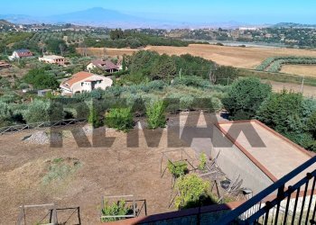 Vista delle montagne - Villa Contrada Zagaria
 
snc, Enna - photo 28
