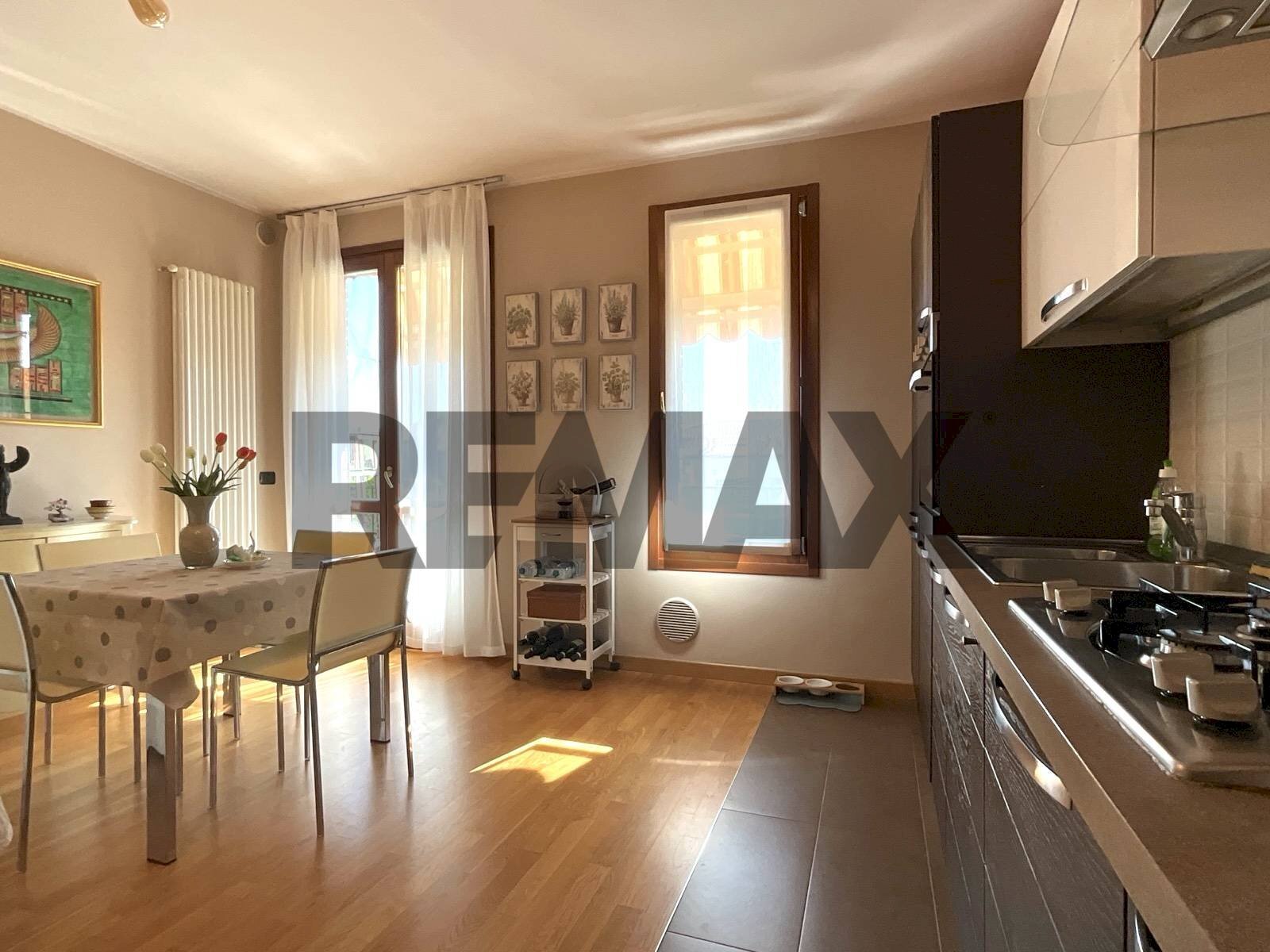 Soggiorno/cucina - Two-room apartment Via Carnia
5/B, Lainate - photo 2