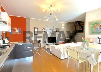 Soggiorno - Two-room apartment Via Carnia
 
5/B, Lainate - photo 1