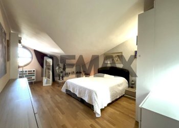Camera - Two-room apartment Via Carnia
 
5/B, Lainate - photo 13