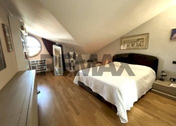 Camera - Two-room apartment Via Carnia
 
5/B, Lainate - photo 14