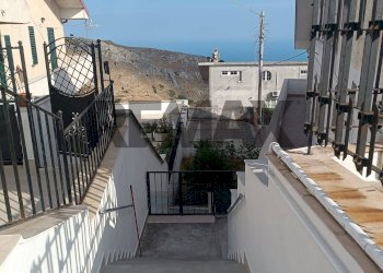 Terrazza - Bilocale Via della Repubblica
56, Monte Sant'Angelo - foto 4