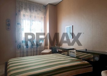 Camera / camera da letto - Bilocale Via della Repubblica
56, Monte Sant'Angelo - foto 32