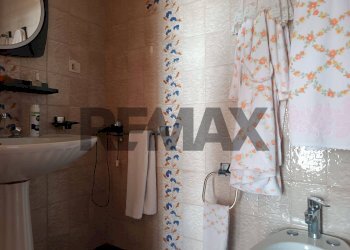 Bagno - Bilocale Via della Repubblica
56, Monte Sant'Angelo - foto 34