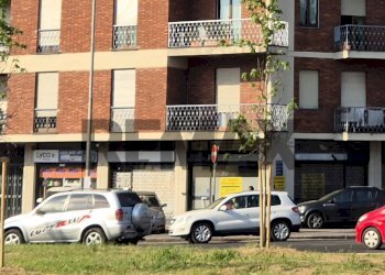 Edificio all\'aperto - Negozio Largo Tironi
4, Bergamo - foto 12