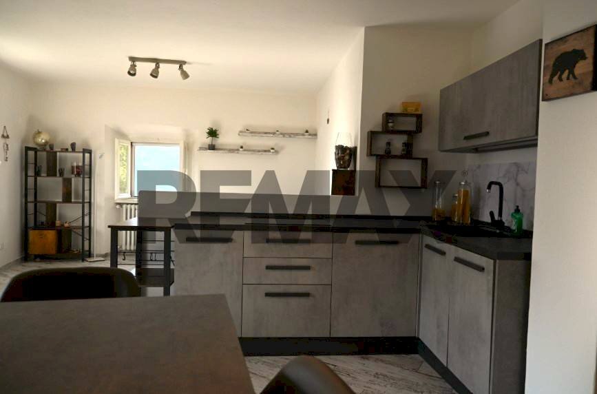 Cucina - Two-room apartment VIA CAVALIER DENTELLA
 
28, Bracca - photo 1