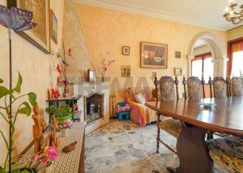 Sala da pranzo - Villa Via Mascagni
 
2A, Lallio - photo 7