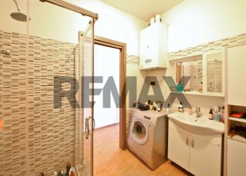 Lavanderia - Three-room apartment Vicolo Ghiozzi
25, Fidenza - photo 13