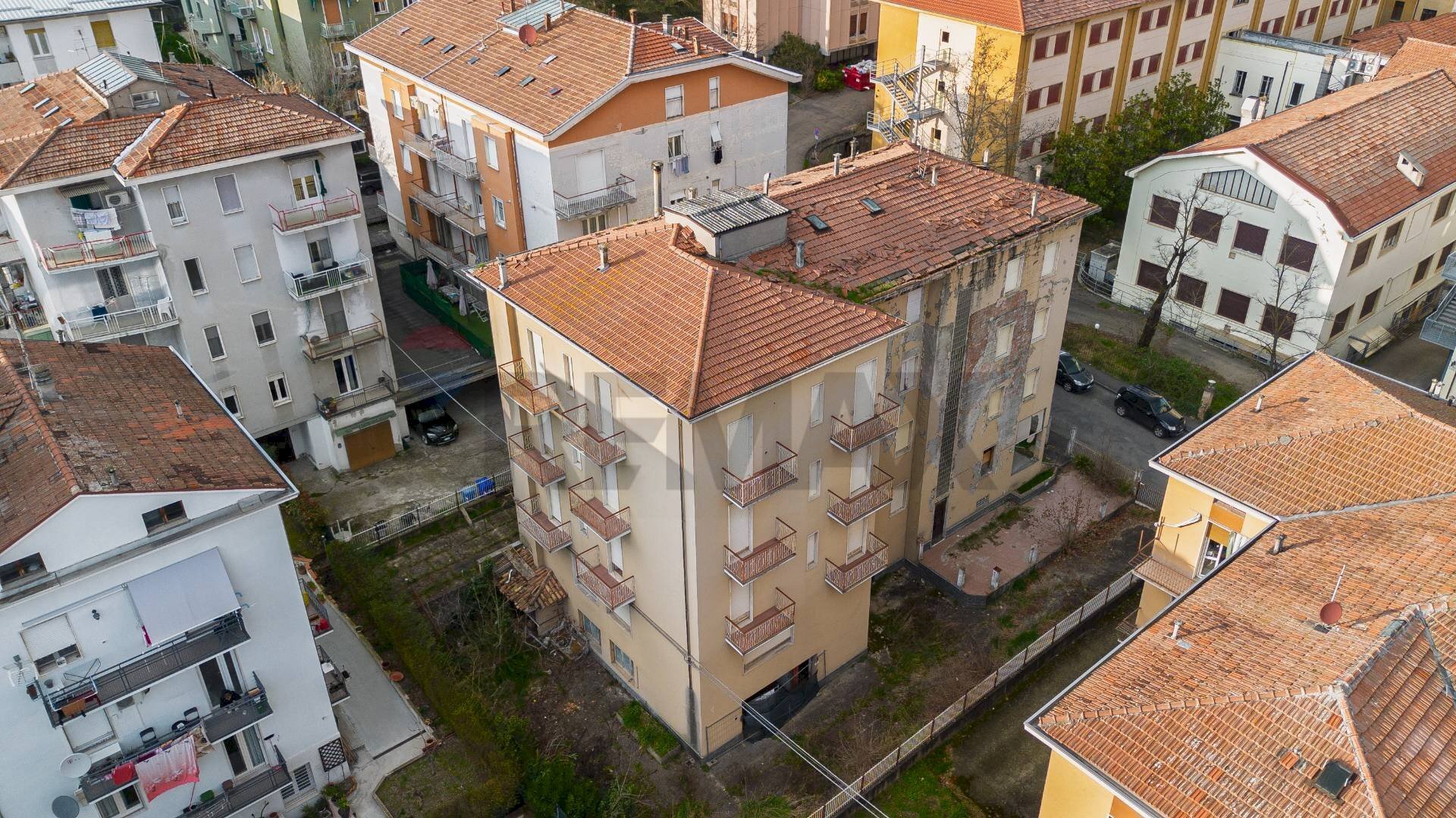 Edificio all\'aperto - Stabile - Palazzo Viale Giuseppe Verdi
3, Salsomaggiore Terme - foto 2