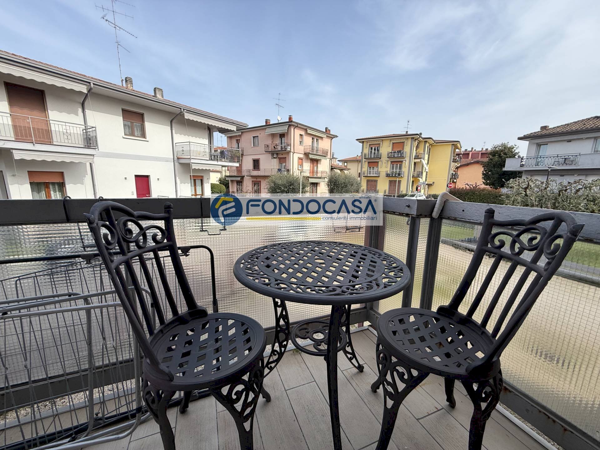 Foto 2 - Trilocale via mezzocolle
6/D, Desenzano del Garda - foto 2