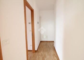 Attic V. Marco Emilio Lepido, Bologna (neighborhood Borgo Panigale) - photo 13