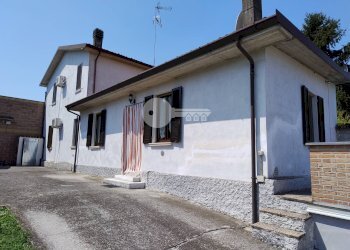 Foto 1 - Casa indipendente Via Umberto 1°
12, Volongo - foto 1