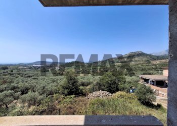 Vista delle montagne - Villa via prima costa saturnia
 
999, Spigno Saturnia - photo 40