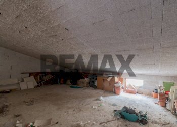 Parcheggio - Four-room apartment Via Vecchia Di Borgetto
 
23, Partinico - photo 23
