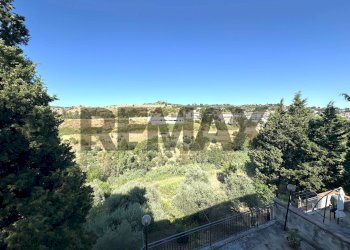 Edificio all\'aperto - Villa Balistreri
 
19, Misilmeri - photo 6