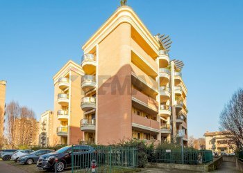 Edificio all\'aperto - Attico Via Brigata Reggio
 
26/6, Reggio nell'Emilia - foto 30