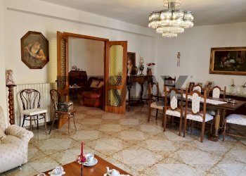 Sala da pranzo - Independent house via carlo pisacane
 
SNC, Vittoria - photo 6
